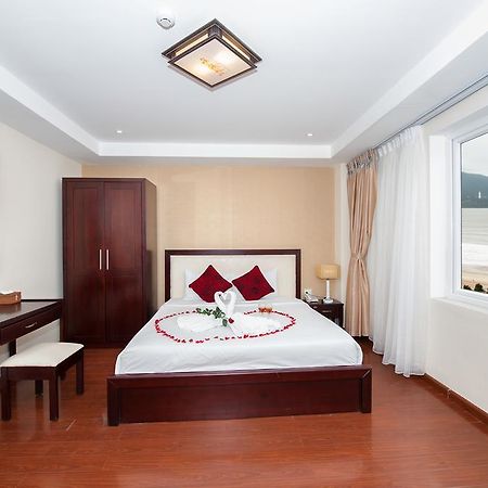 Truong Son Tung 1 - Beautiful Beach Hotel Da Nang Kamer foto